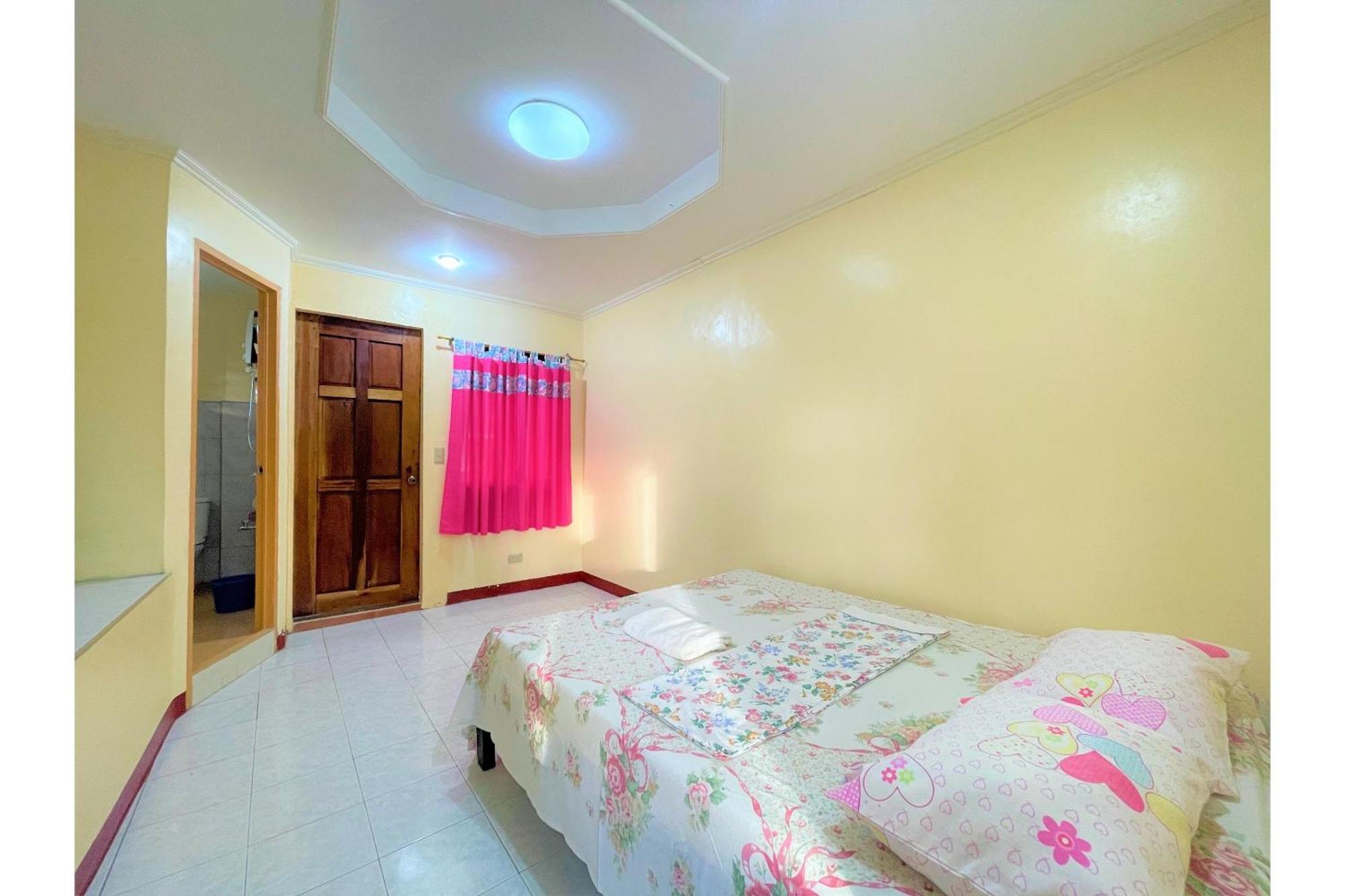 Oyo 876 Escurel Inn Boracay Manoc-Manoc Екстериор снимка