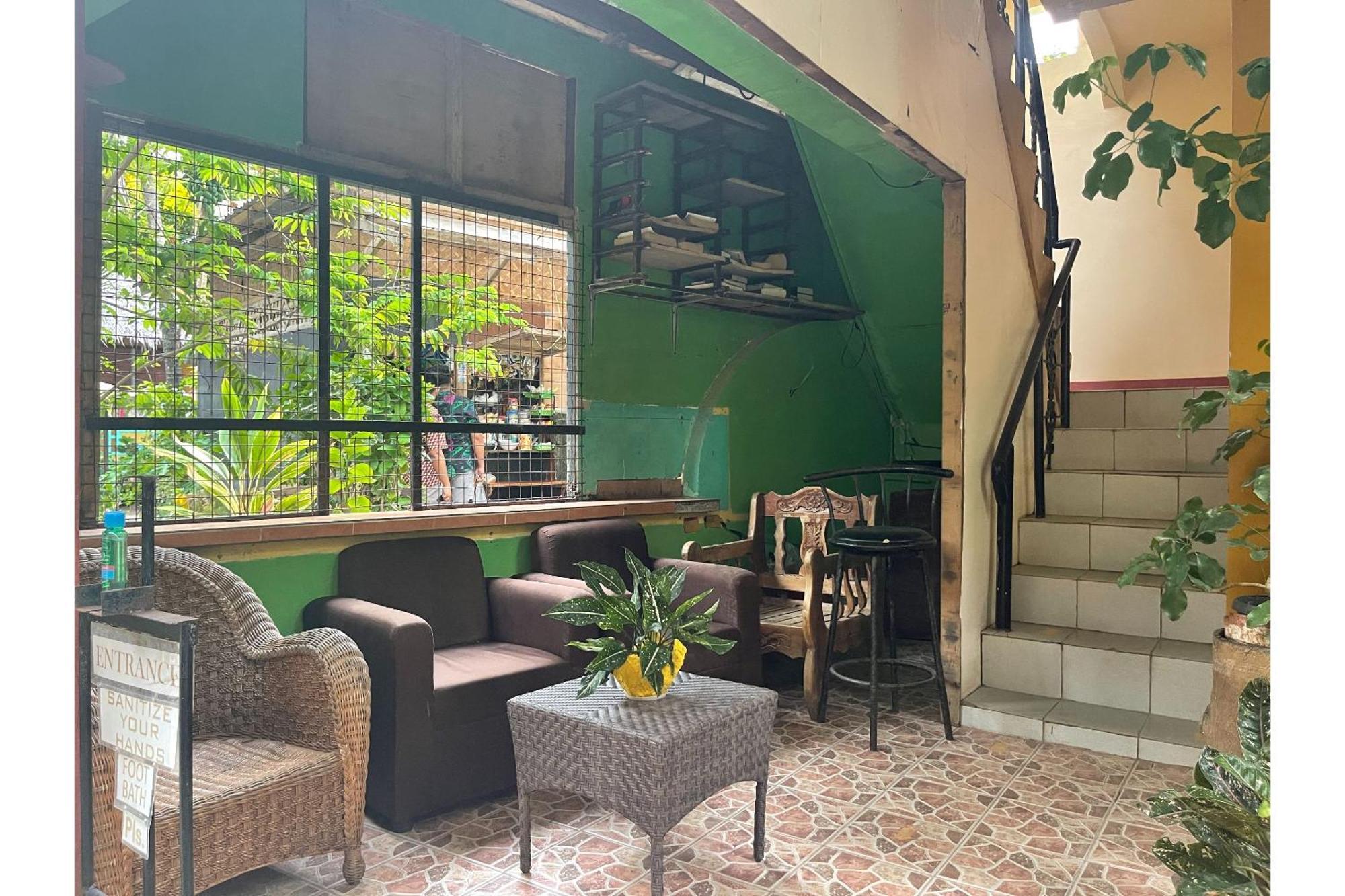 Oyo 876 Escurel Inn Boracay Manoc-Manoc Екстериор снимка